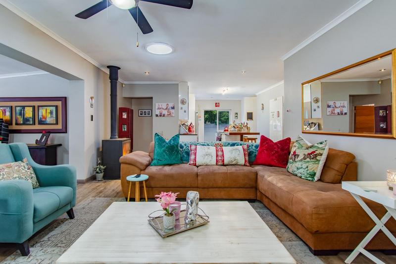 4 Bedroom Property for Sale in D